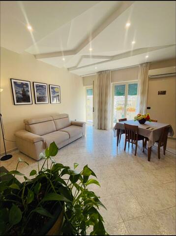 Napoli centro parcheggio gratis