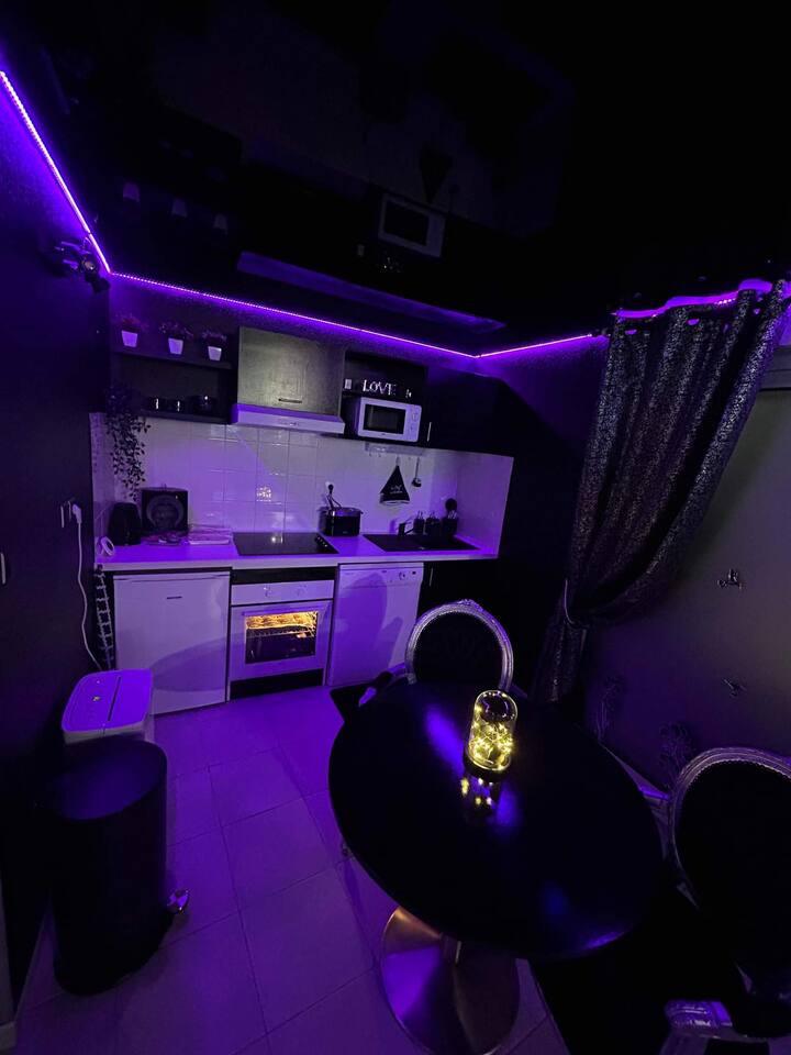 Nuit Romantique Avec Jacuzzi & Sauna Privé à Albi. - Albi