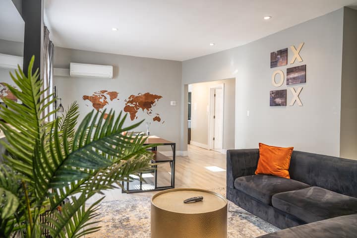 Monthly Stays | Modern & Gorgeous 3bd + Spacious - Staten Island
