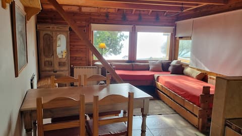 Top performing Airbnb: Rincón del Pescador - Lake Nahuel Huapi Coast in Departamento Bariloche