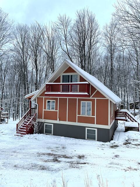 Ski Brule - Comfy Cozy Chalet!