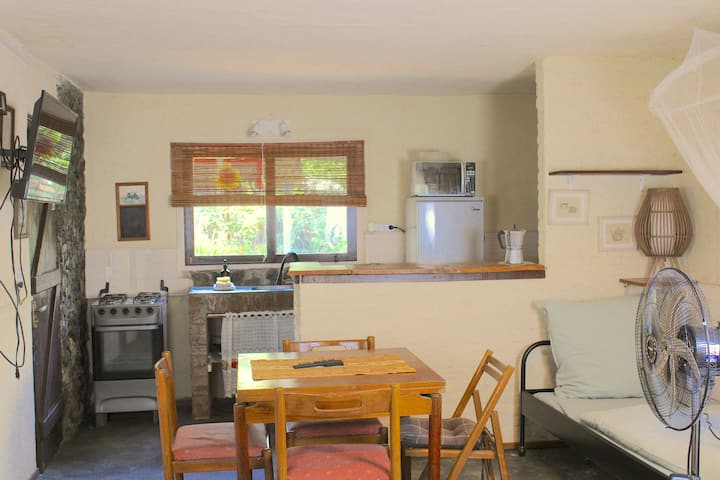 Offenes Wohnzimmer und Küche