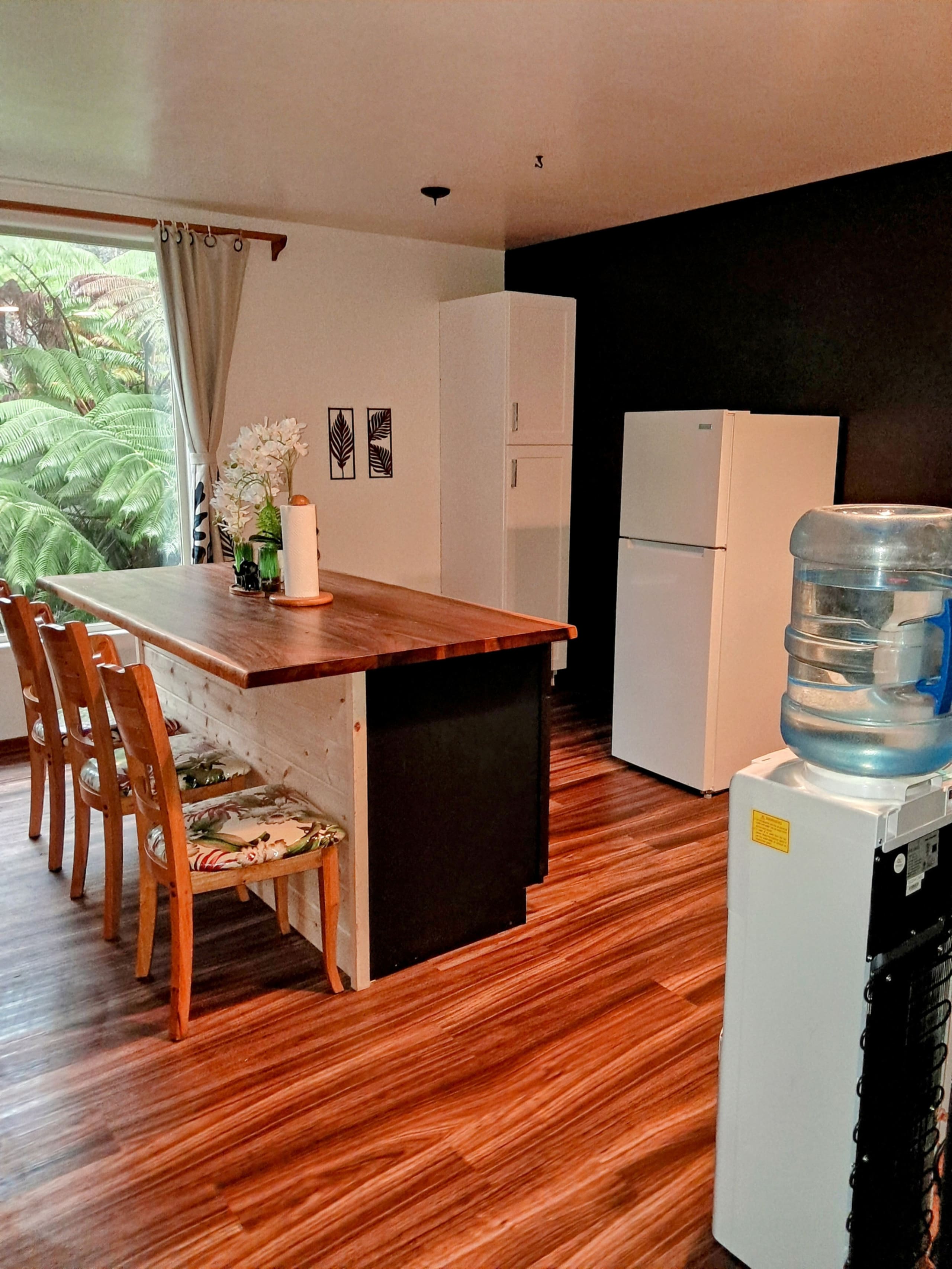 2-bedroom Volcano Tree House Getaway with Hot Tub - Photo 27