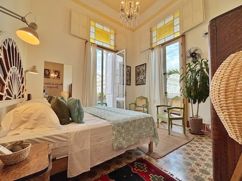 PaloGordo- Che (breakfast included,electricity)