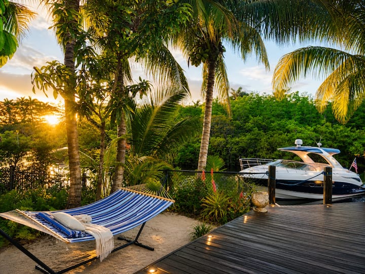 Waterfront Paradise With Heated Pool & Jacuzzi - Fort Lauderdale