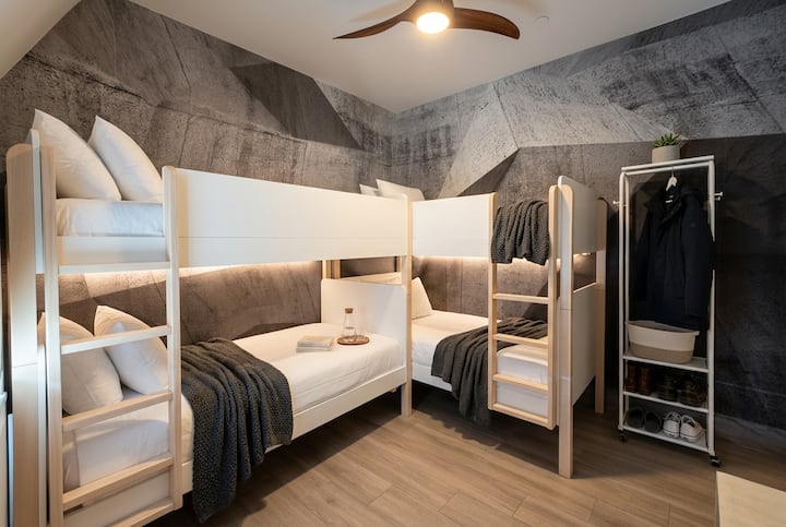 Bedroom 5