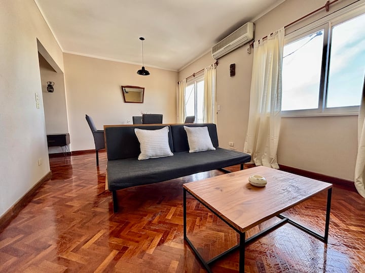 Fast Wifi + Balcony: Incredible Views In Downtown - Mendoza