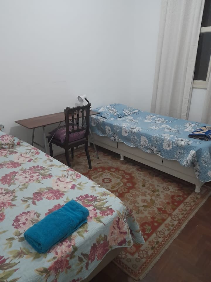 Yataq otağı 1