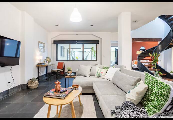The Perfect Home in La Condesa for Large Groups ! gallery image 3