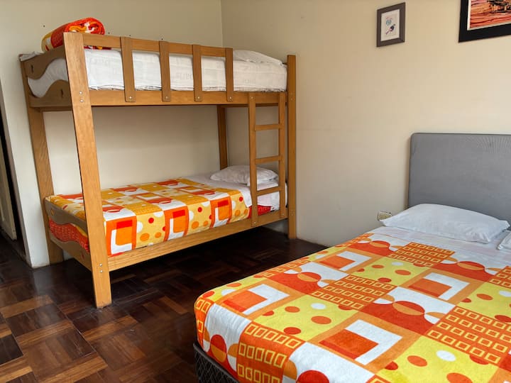 საძინებელი 2