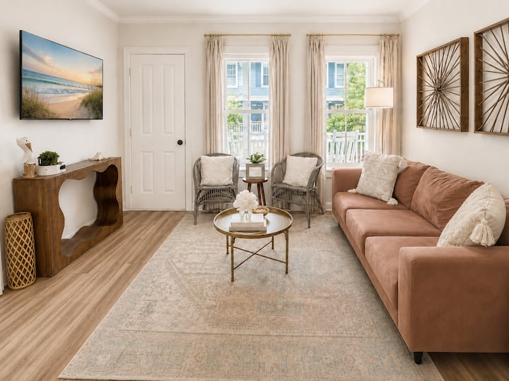 Coastal Cottage | Walkable Downtown Stay - Pass Christian, MS