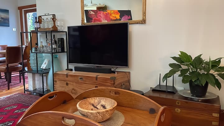 Two Separate Bedrooms With Spa - New Zealand