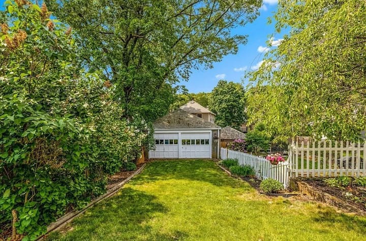 Cozy, Modern & Family-friendly — 15 Min To Boston - Boston, MA