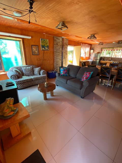 Successful Airbnb property: A large family cabin a short walk from the Laja River in Los ángeles