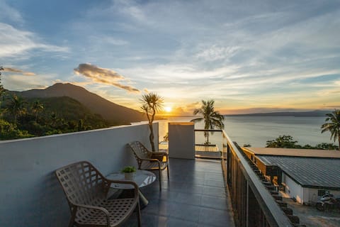 Lakeview Suite up to 10pax w/Free Bfast(Jan-Mar)