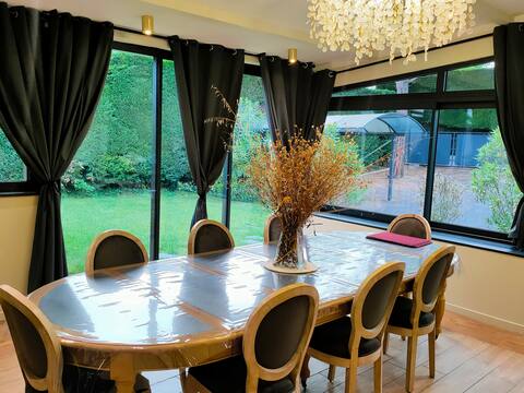 The duo [rated 3 stars]