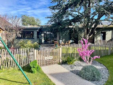 Le clos du cedar 250m sea garden and wood burning stove