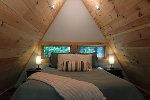 Cozy and modern A-Frame in Maine woods, “Maple”