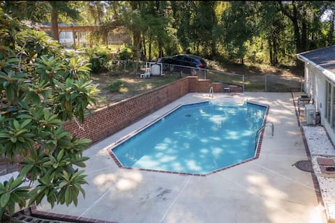 PVT. Pool I Shanti Villa on I10 I Roomy-2100Sq ft