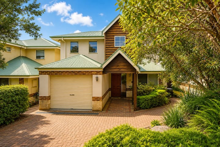 Old Dunsborough Winter Retreat - Dunsborough