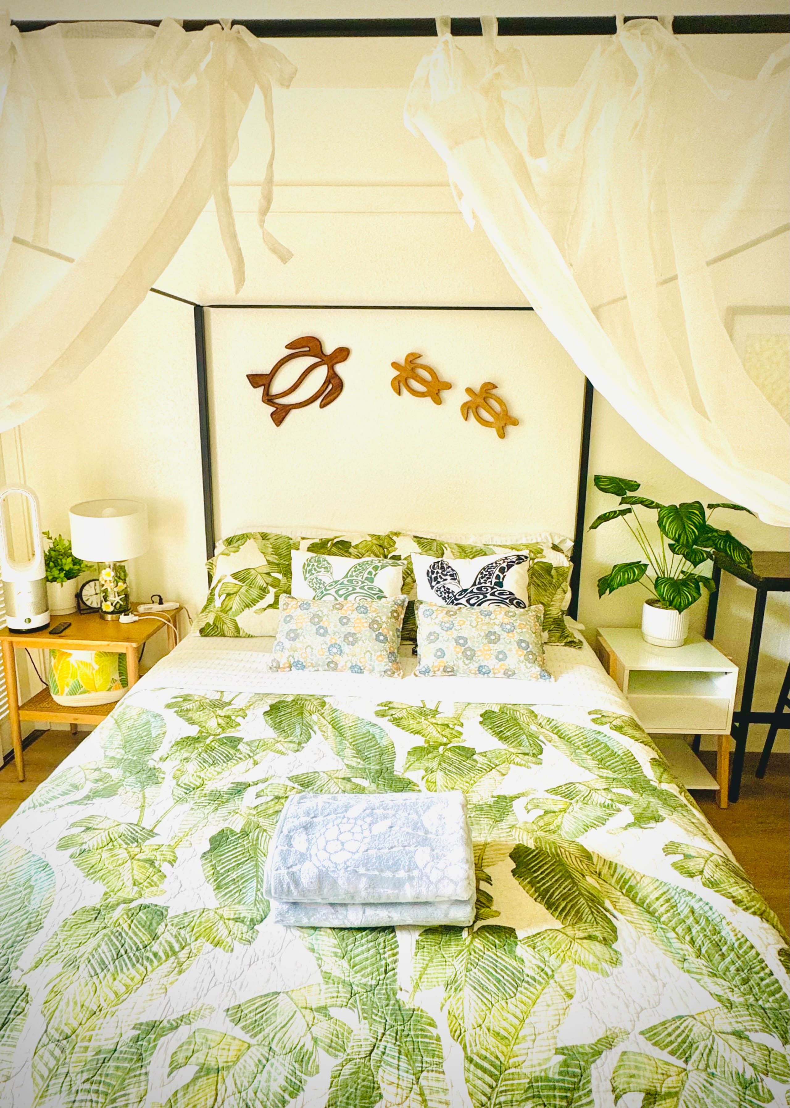 Condo in Hilo · ★4.79 · 1 bedroom · 1 bed · 1 bath - Image 16