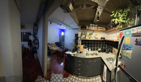 Top Airbnb: Industrial apartment with patio in Palermo Hollywood in Comuna 14