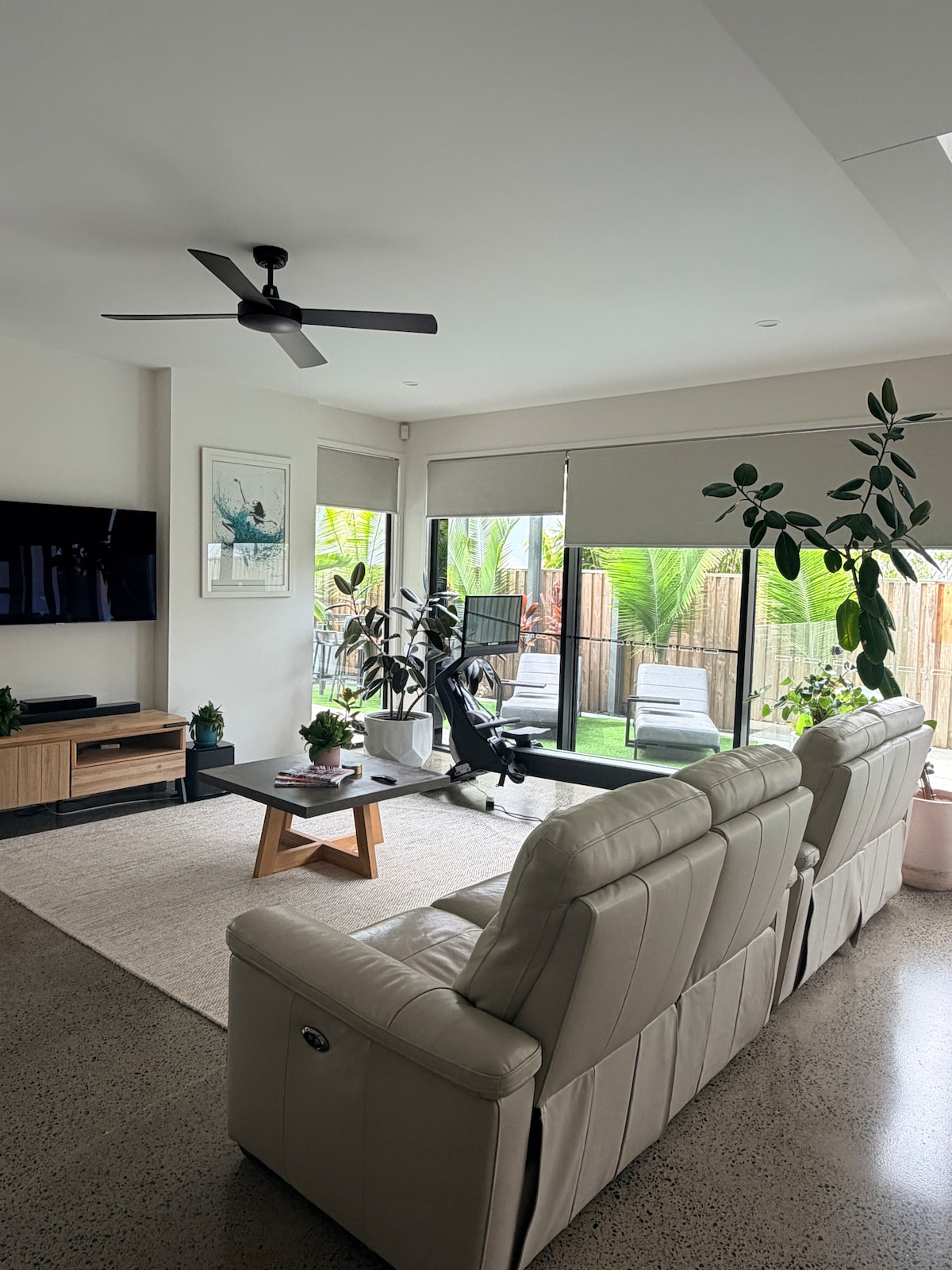 Top Airbnb: Luxury Pool House in Peregian Beach in Peregian Beach