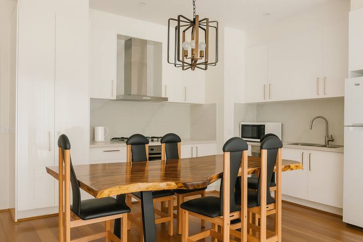 Light filled Inner City Home