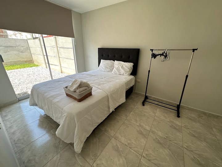 غرفة النوم 1