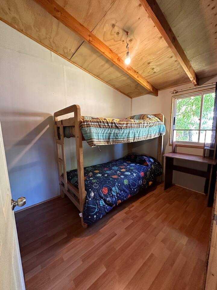 საძინებელი 2