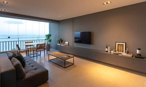 Top Airbnb: Sophisticated APT in Cabo Branco - Beira Mar! em João Pessoa