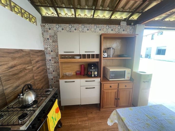 Casa Tropical Com Piscina •4 Suítes Rio Das Ostras - Rio das Ostras