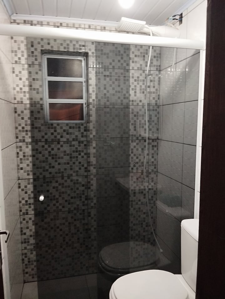 აბაზანა-ტუალეტი 