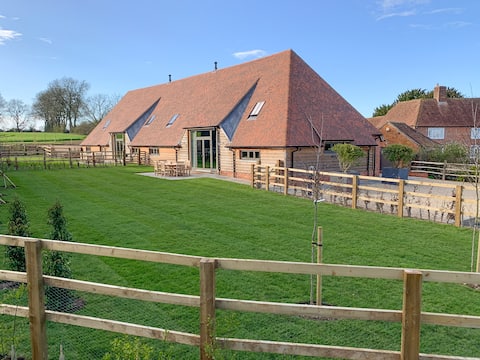 Hatchers Barn - UK42080