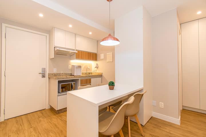 Flat Amplo, Moderno E Completo - Perto De Tudo - Brasília