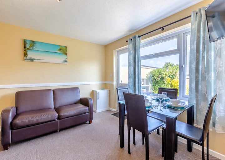 Gold 2 Bedroom Chalet Pet - Brixham