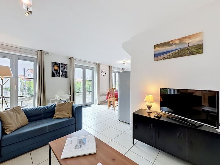 Vissershuis 2 With Parking By Interhome - Jabbeke