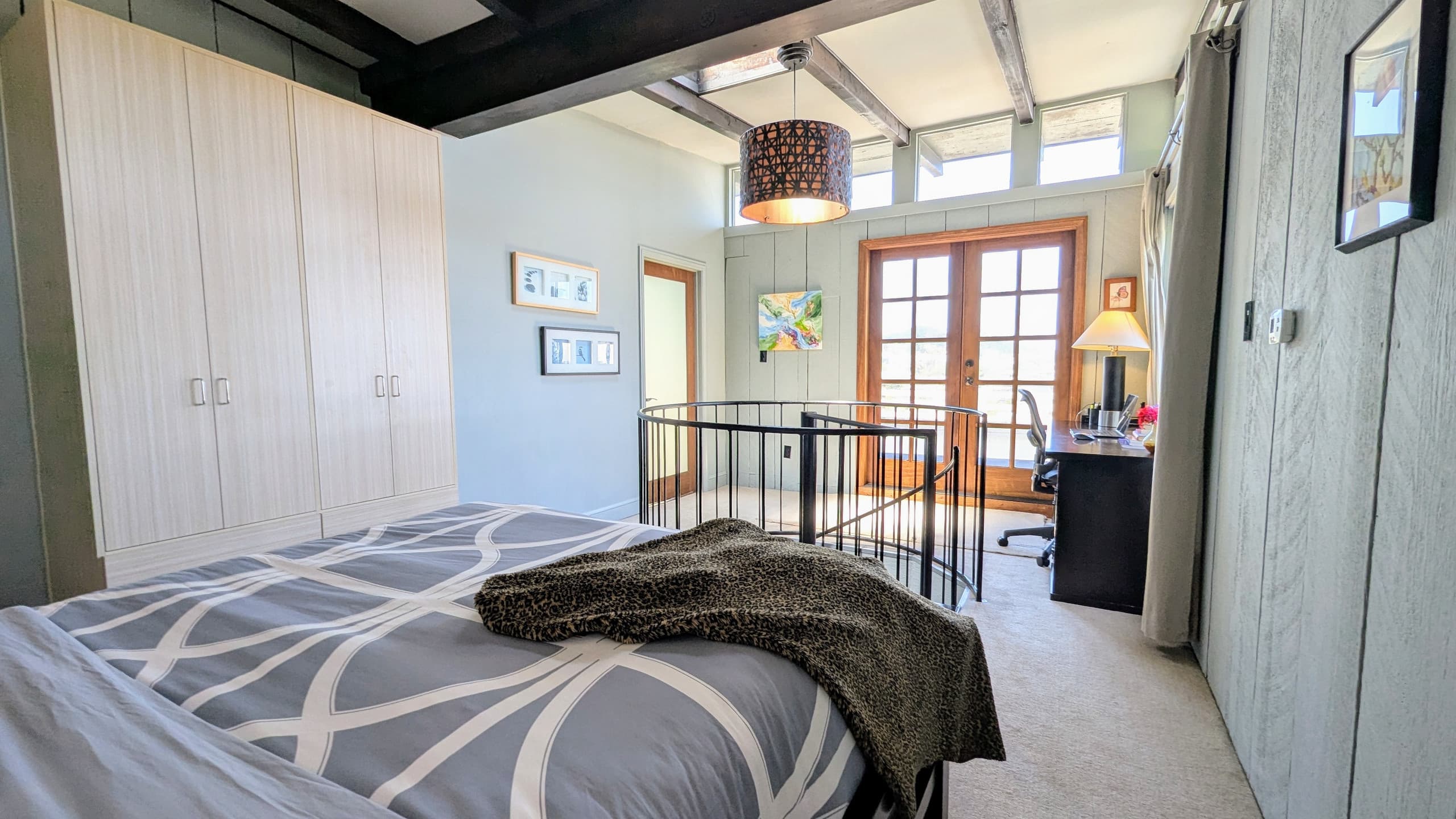 Home in San Francisco · ★4.93 · 2 bedrooms · 2 beds · 2 baths - Image 16