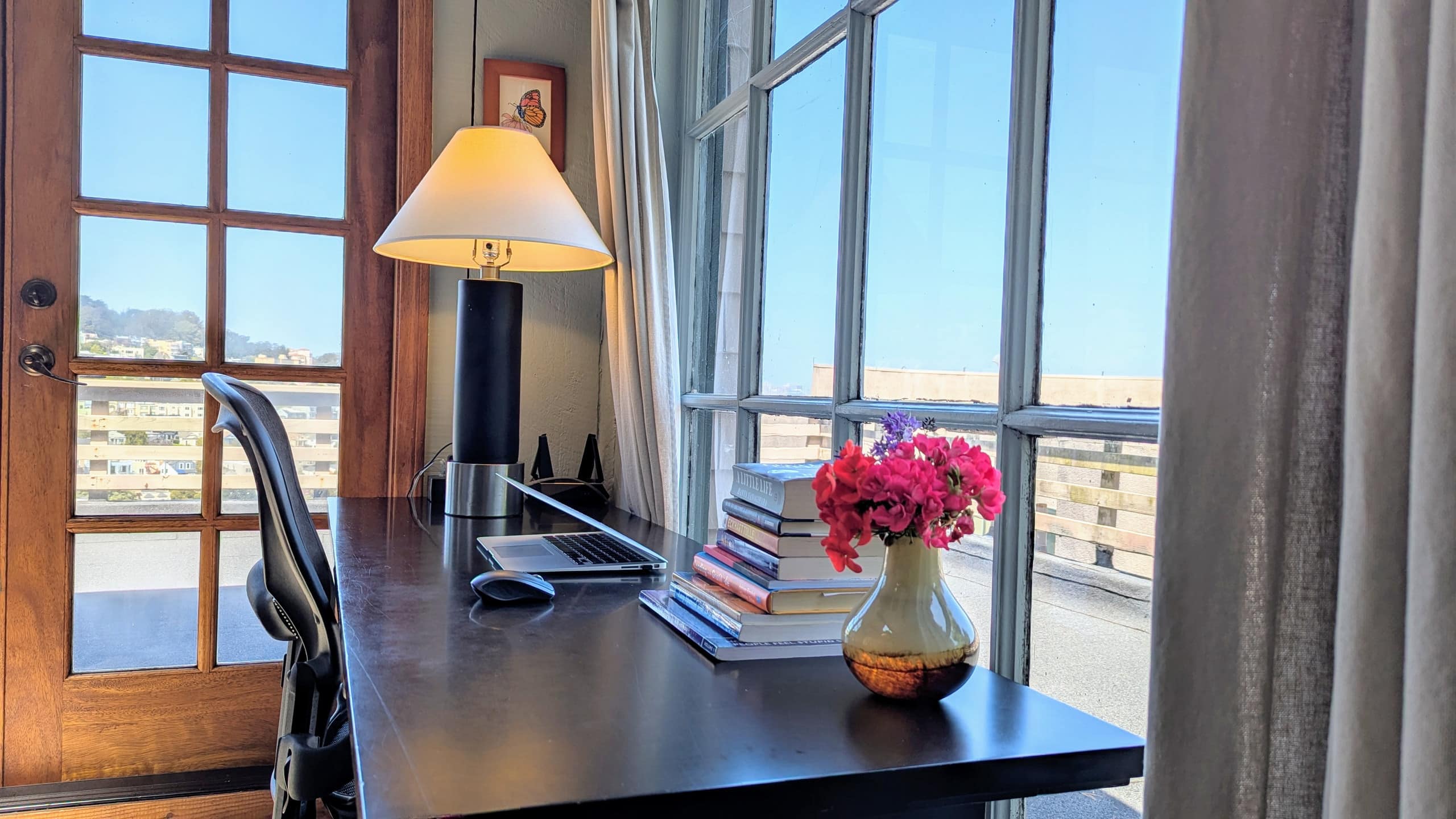 Home in San Francisco · ★4.93 · 2 bedrooms · 2 beds · 2 baths - Image 17