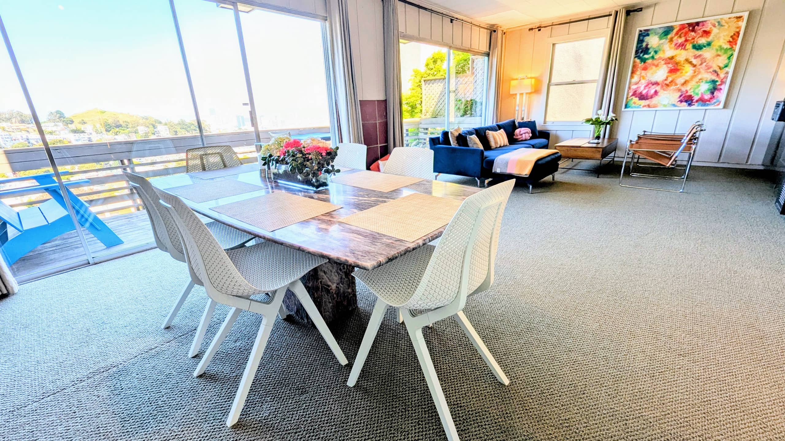 Home in San Francisco · ★4.93 · 2 bedrooms · 2 beds · 2 baths - Image 11