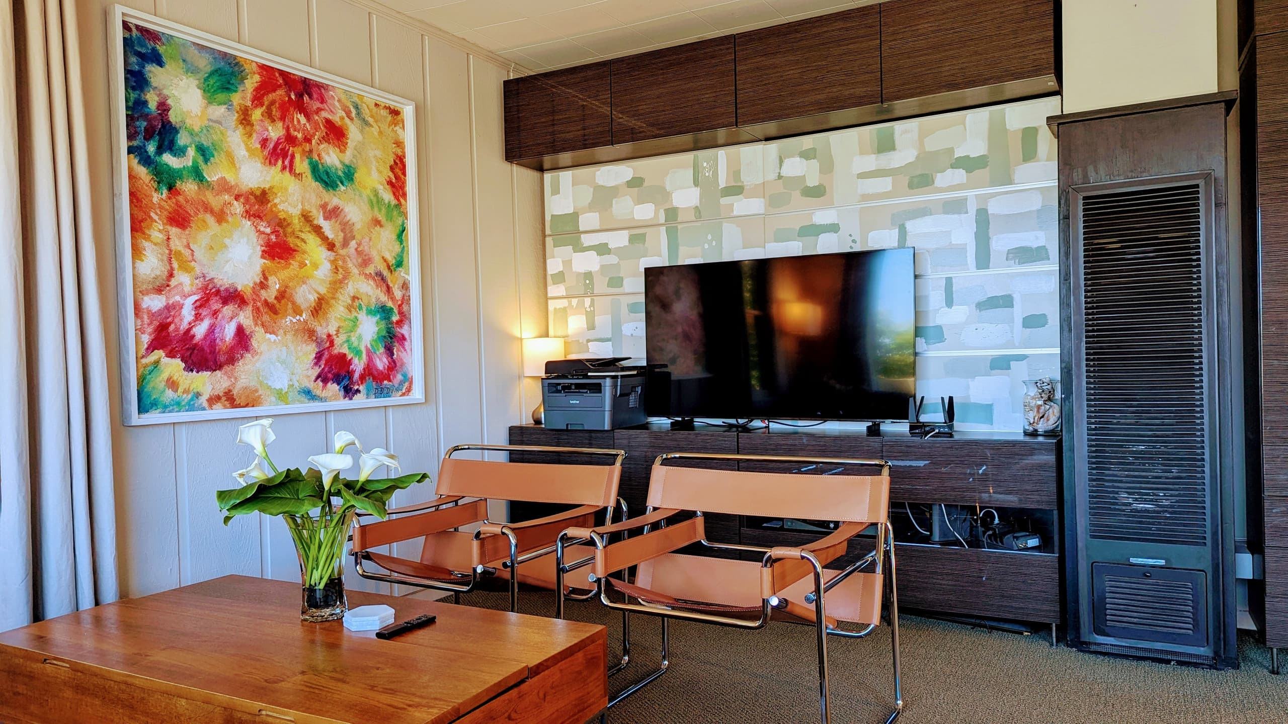 Home in San Francisco · ★4.93 · 2 bedrooms · 2 beds · 2 baths - Image 4