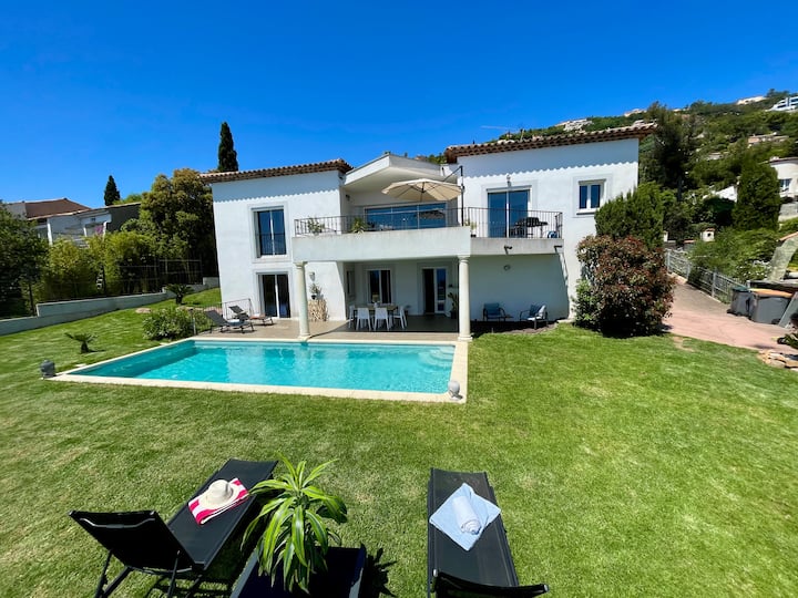 Villa Contemporaine Vue Mer, Plage A 300 M - Provence-Alpes-Côte d'Azur