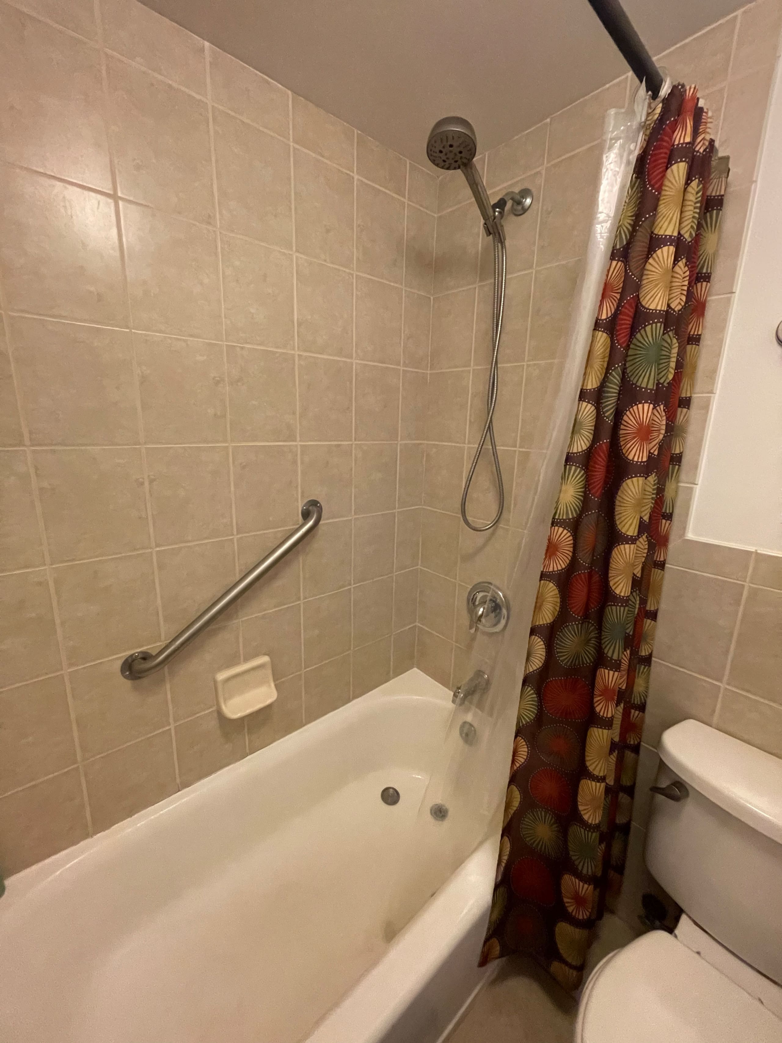 Condo in Kihei · ★4.71 · 1 bedroom · 2 beds · 2 private baths - Image 8