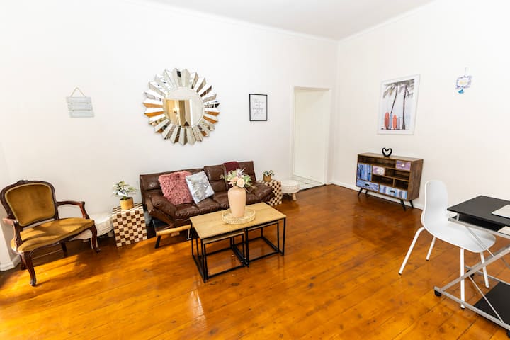 Lovely Garden House+parking+bbq@great Location - Manly