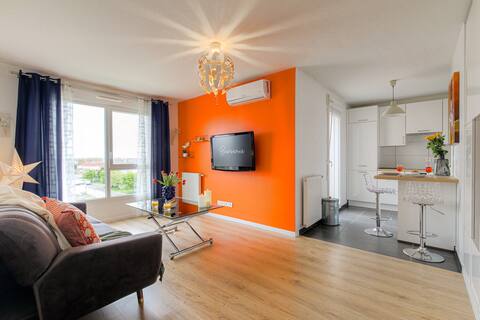 L’Oranger/Air-conditioned/Terrace/Close to Lyon/Transport