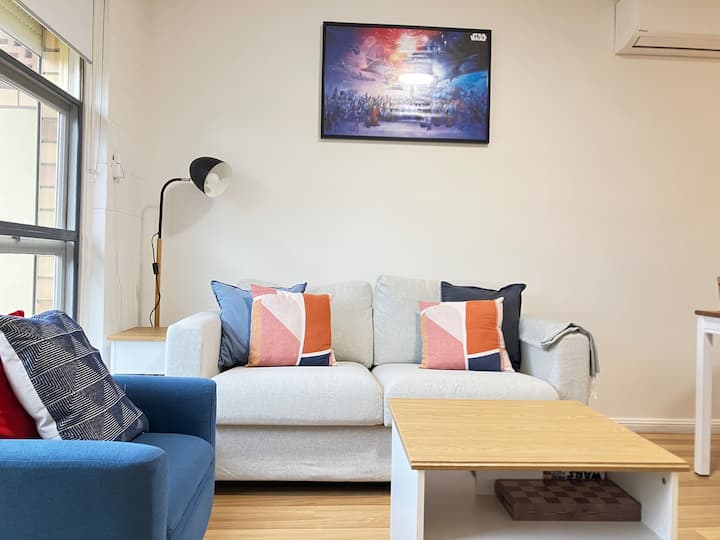 2br Home Prospect/kilburn | Near Cbd Free Parking - Prospect
