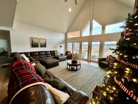 The Lodge at Barefoot Farms-15 mins from JMU