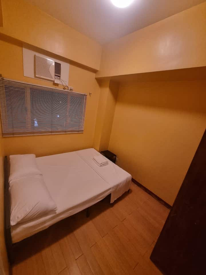 غرفة النوم 1