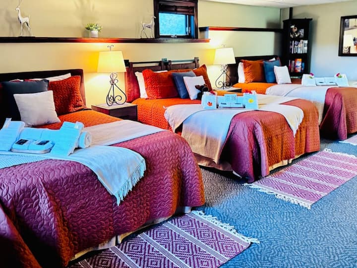 Duluth, MN bedroom (6): Perfect room for staying close - 3 queen beds + 1 day bed (attached bathroom coming soon)