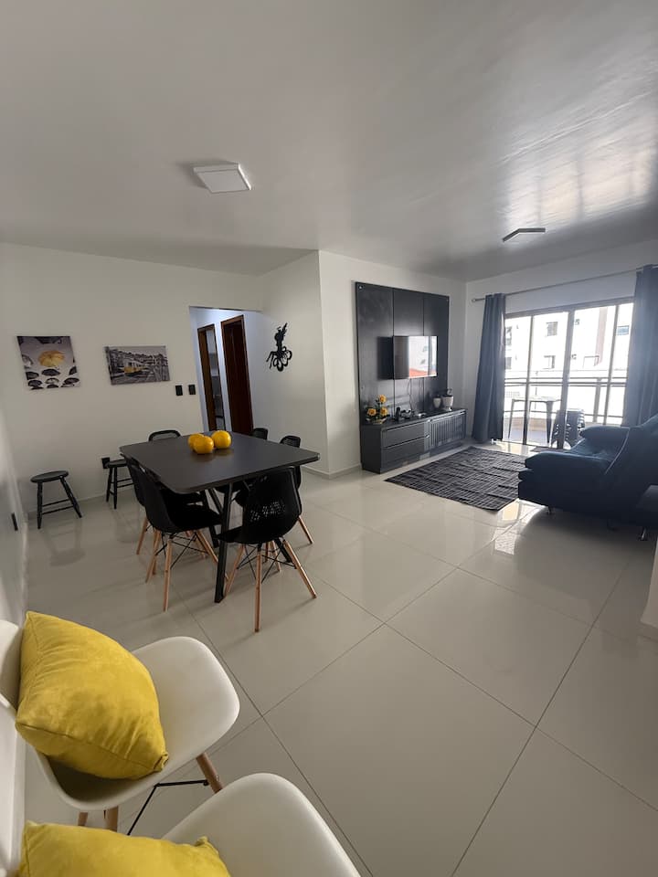 Apartamento Meia Praia Itapema - Itapema